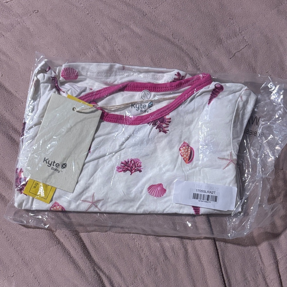 Kyte BABY White and Pink Sea Creature SHORT SLEEVE Pajama Set